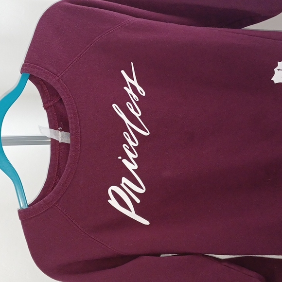 Priceless Sweater - Picture 2 of 9